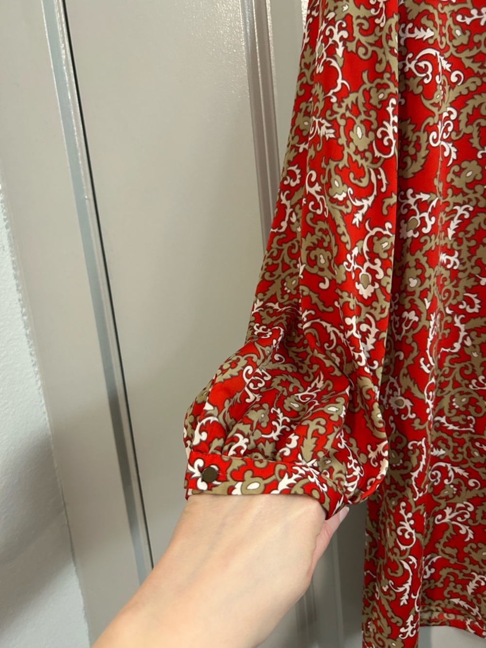 Banana Republic Red Patterned Ruffle-Trim Blouse - Picture 3 of 5